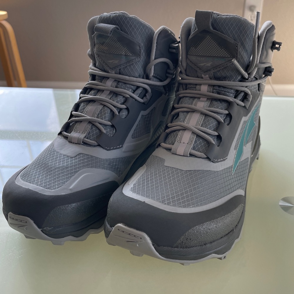 Altra Lone Peak ALL-WTHR Mid hiking boot gray Womens 7